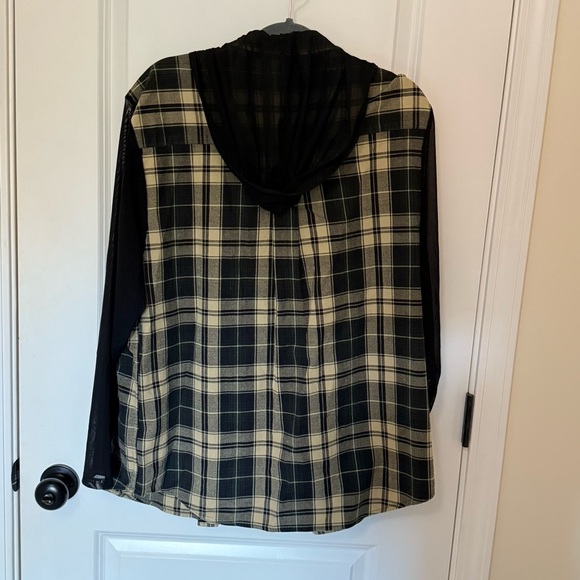 Furst of a Kind Plaid Flannel Shirt with Mesh Sleeves and Hood - Picture 8 of 9